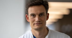 Dr. Magnus Tiefenbach