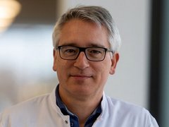 Prof. Dr. med. Burkard M. Lippert