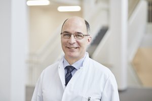 Direktor Institut für Phatologie, Prof. Dr. med. Frank Autschbach