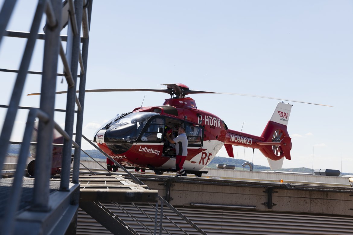 Für schnelle Hilfe aus der Luft sorgt der Rettungshubschrauber