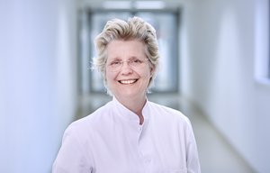 Leitende Ärztin Dr. med. Astrid Stäps