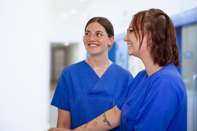 Medizinische Schreibkraft (m/w/d) für die Klinik für Innere Medizin, 1. Bild