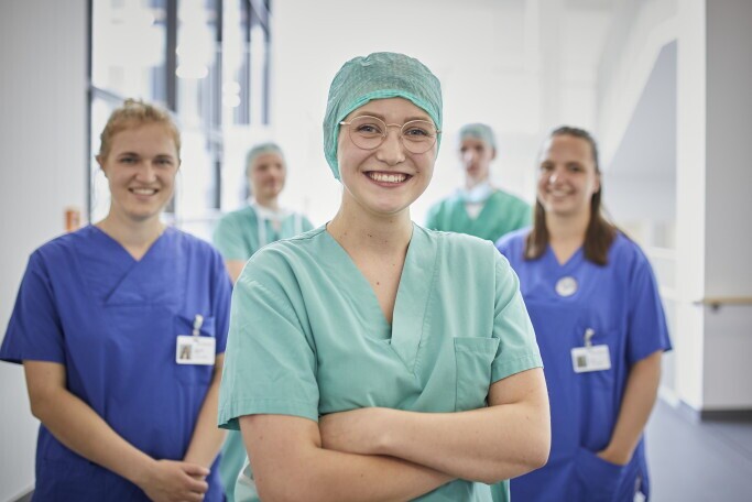 Gesundheits- und Kinderkrankenpfleger (m/w/d) Kinderklinik Ambulanz/Notaufnahme, 1. Bild